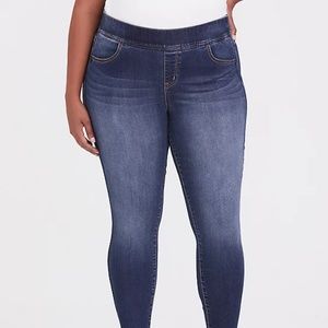 Torrid Lean Jean Size 2